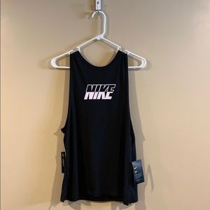 Loose fit Nike Women’s Top